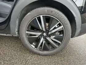 Peugeot 3008 1.6 HYbrid 225 GT thumbnail 10