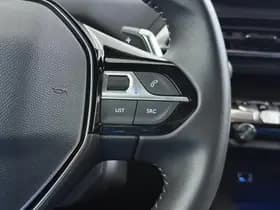 Peugeot 3008 1.6 HYbrid 225 Allure Pack Business thumbnail 30