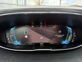 Peugeot 3008 1.6 HYbrid 225 GT thumbnail 23