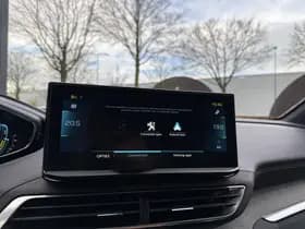 Peugeot 3008 1.6 HYbrid 225 GT thumbnail 33