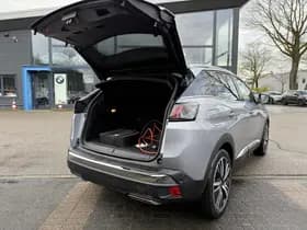 Peugeot 3008 1.6 HYbrid 225 GT thumbnail 8