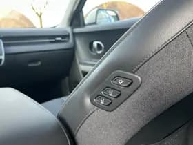 Hyundai IONIQ 5 Lounge 77kWh thumbnail 11