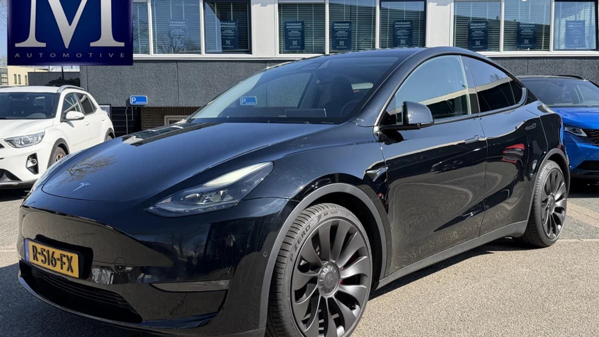 Tesla Model Y Performance AWD 75 kWh — foto 1