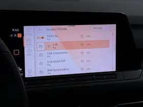 Volkswagen Golf thumbnail 33