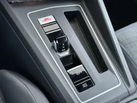 Volkswagen Golf thumbnail 38