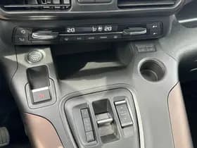 Peugeot E-Rifter EV GT 50 kWh thumbnail 23