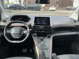 Peugeot E-Rifter EV GT 50 kWh thumbnail 8