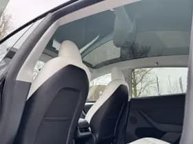 Tesla Model Y Performance AWD 75 kWh thumbnail 11