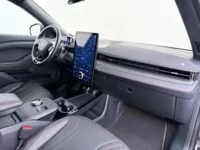 Ford Mustang thumbnail 42