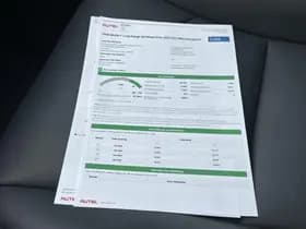 Tesla Model Y Long Range AWD 75 kWh thumbnail 27