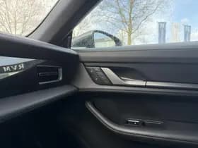 Porsche Taycan Performance 84 kWh thumbnail 18