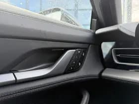 Porsche Taycan Performance 84 kWh thumbnail 23