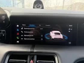 Porsche Taycan Performance 84 kWh thumbnail 24