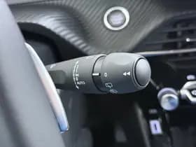 Peugeot 208 1.2 Hybrid 110 e-DCS6 Allure thumbnail 26