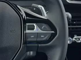 Peugeot 208 1.2 Hybrid 110 e-DCS6 Allure thumbnail 28