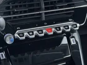 Peugeot 208 1.2 Hybrid 110 e-DCS6 Allure thumbnail 35