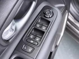 Jeep Renegade 1.0T Limited thumbnail 17