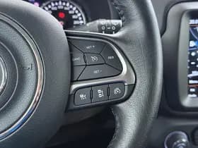 Jeep Renegade 1.0T Limited thumbnail 30