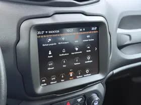 Jeep Renegade 1.0T Limited thumbnail 32