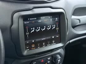 Jeep Renegade 1.0T Limited thumbnail 34