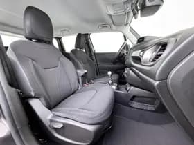 Jeep Renegade 1.0T Limited thumbnail 40