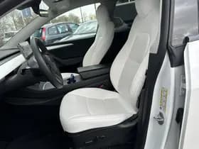 Tesla Model Y Long Range AWD 75 kWh thumbnail 15