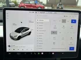 Tesla Model Y Long Range AWD 75 kWh thumbnail 20