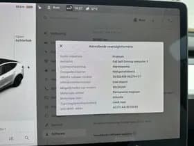 Tesla Model Y Long Range AWD 75 kWh thumbnail 27