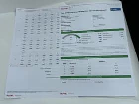 Tesla Model Y Long Range AWD 75 kWh thumbnail 28