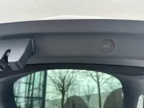 Tesla Model Y Long Range AWD 75 kWh thumbnail 5