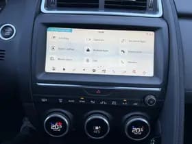 Jaguar E-Pace 2.0 P200 AWD R-Dynamic thumbnail 28
