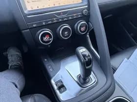 Jaguar E-Pace 2.0 P200 AWD R-Dynamic thumbnail 29