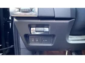 Jaguar E-Pace 2.0 P200 AWD R-Dynamic thumbnail 30