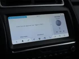 Jaguar E-Pace thumbnail 39
