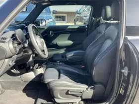 MINI Mini Electric Yours 33 kWh thumbnail 11