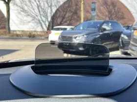 MINI Mini Electric Yours 33 kWh thumbnail 18