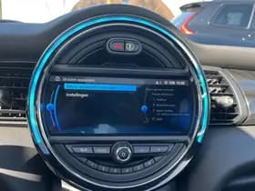 MINI Mini Electric Yours 33 kWh thumbnail 25