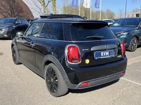 MINI Mini Electric Yours 33 kWh thumbnail 5