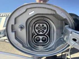 MINI Mini Electric Yours 33 kWh thumbnail 9