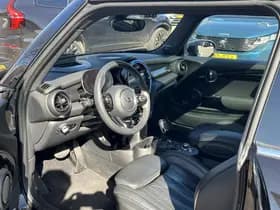 MINI Mini Electric Yours 33 kWh thumbnail 10