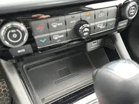 Jeep Compass 4xe 240 Plug-in Hybrid Electric S thumbnail 24