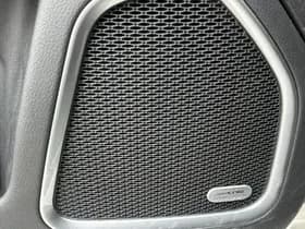 Jeep Compass 4xe 240 Plug-in Hybrid Electric S thumbnail 28