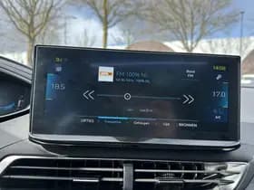 Peugeot 3008 1.6 HYbrid4 300 GT thumbnail 20