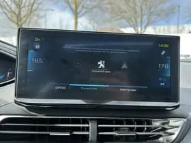 Peugeot 3008 1.6 HYbrid4 300 GT thumbnail 21