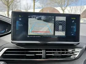 Peugeot 3008 1.6 HYbrid4 300 GT thumbnail 27