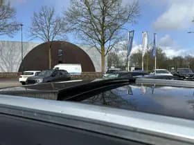 Peugeot 3008 1.6 HYbrid4 300 GT thumbnail 28