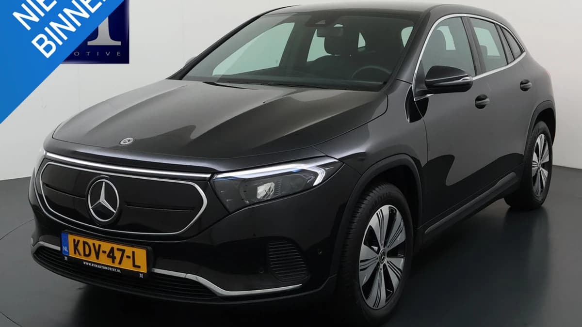 Mercedes-Benz EQA 250+ Luxury Line 71 kWh — foto 1