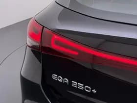 Mercedes-Benz EQA 250+ Luxury Line 71 kWh thumbnail 4