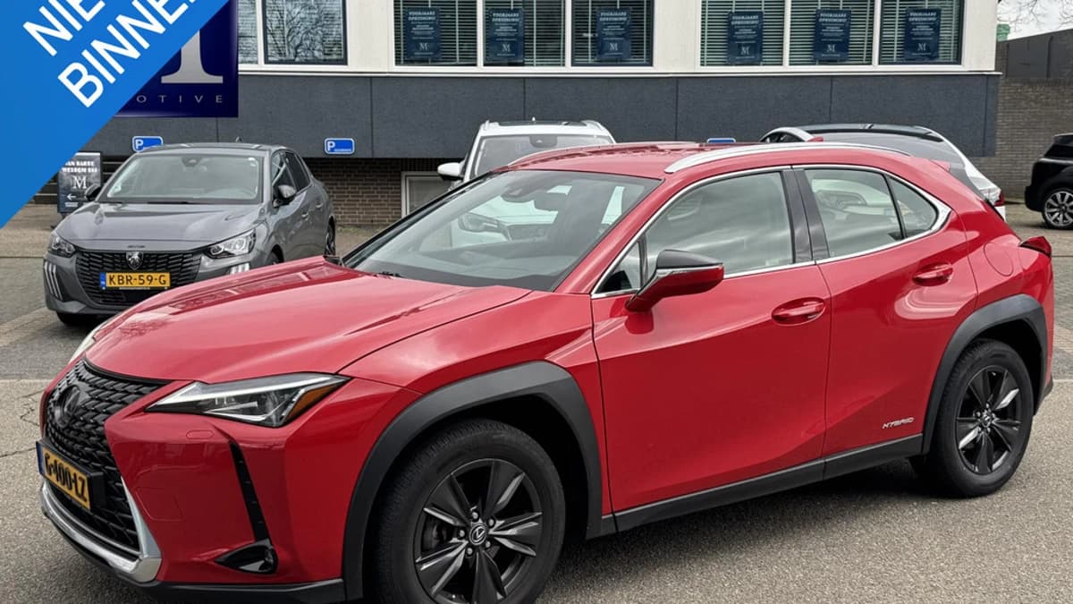 Lexus UX 250h Business Line — foto 1