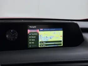 Lexus UX thumbnail 30